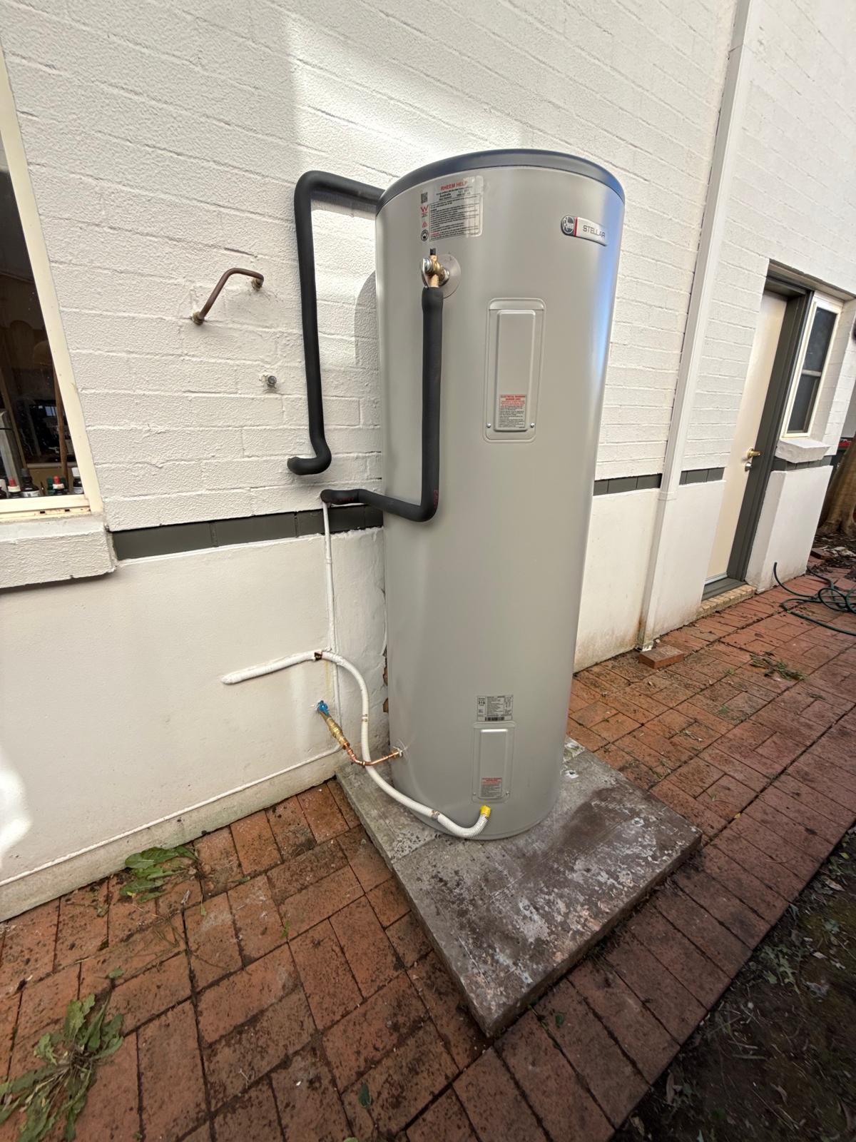 Rheem Stellar electric storage — changeover — plumbing work completed in Kiama by Shellharbour Plumbing (licensed Illawarra plumber)