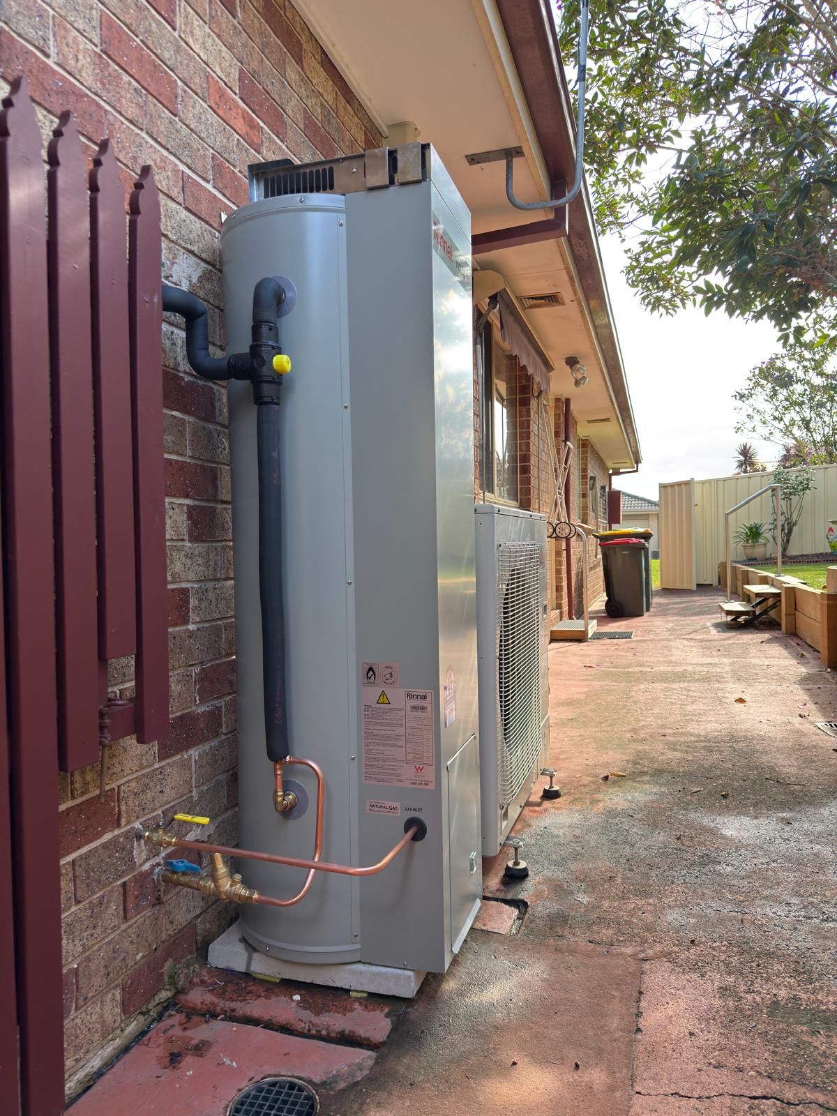 Rinnai gas storage hot water — changeover — plumbing work completed in Warilla by Shellharbour Plumbing (licensed Illawarra plumber)